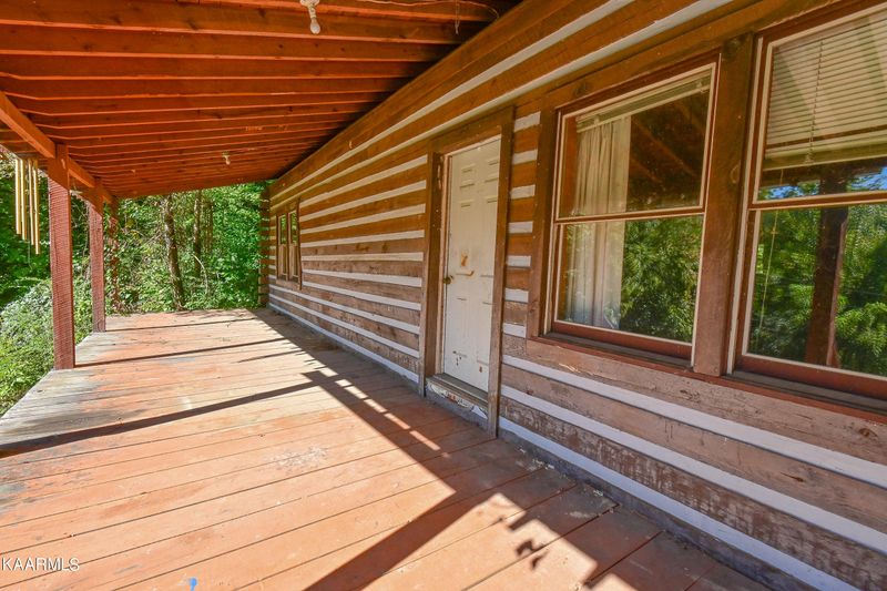 1900 Ruritan Rd, Harriman, TN 37748