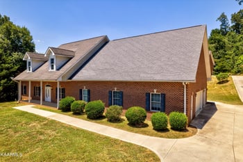 1901 NW Murray Rd, Knoxville, TN 37912