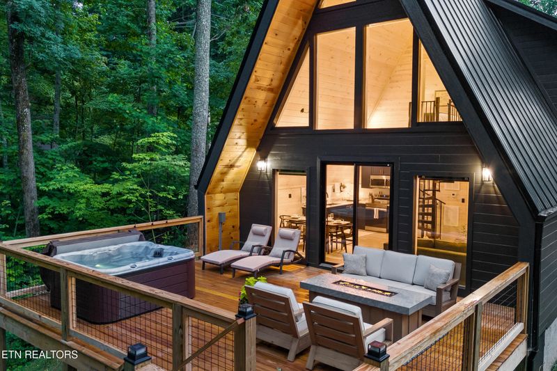 1903 Ash Ps, Sevierville, TN 37876