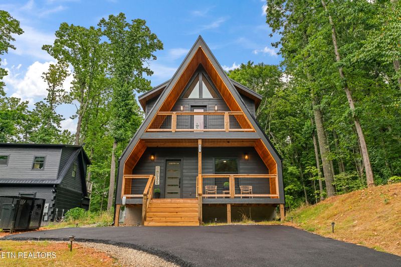 1903 Ash Ps, Sevierville, TN 37876