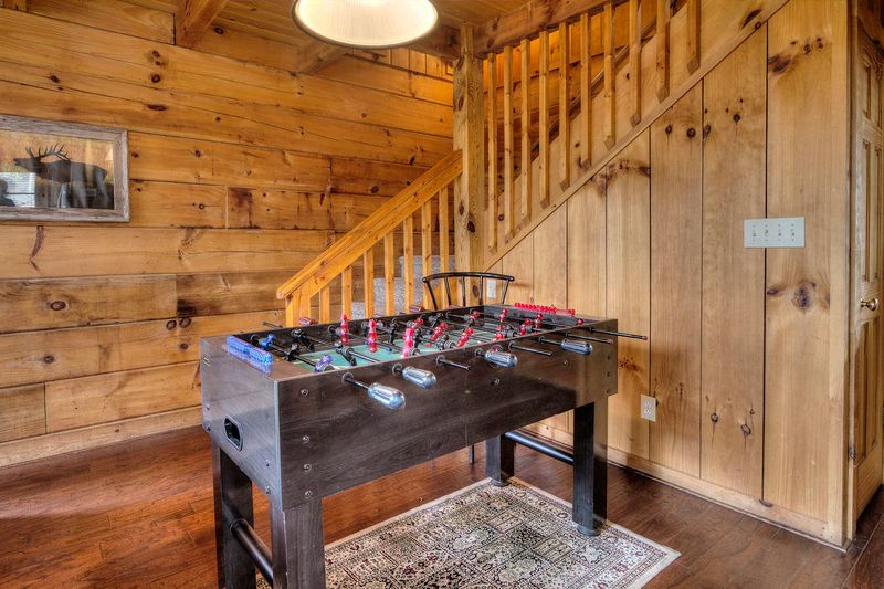 1904 Charles Lewis Way, Sevierville, TN 37876