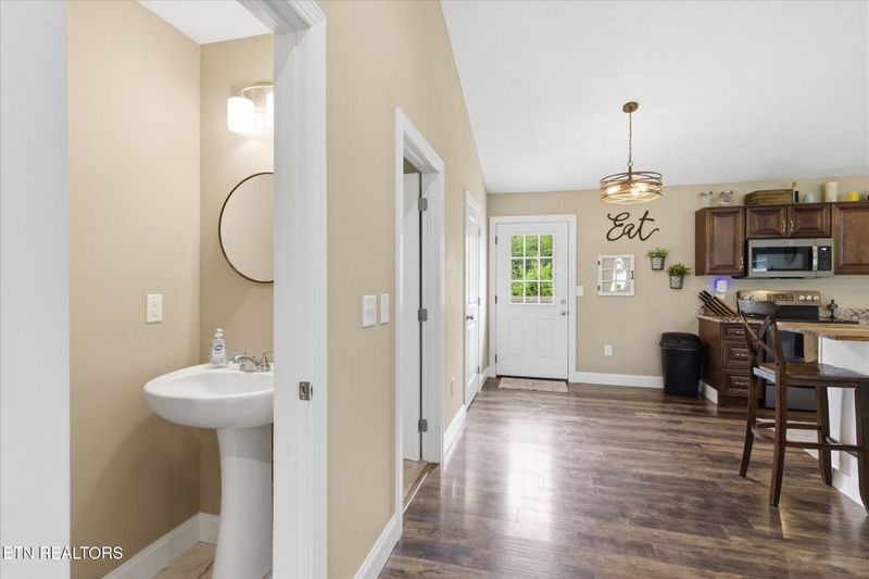 1904 Infinity Ln, Sevierville, TN 37876
