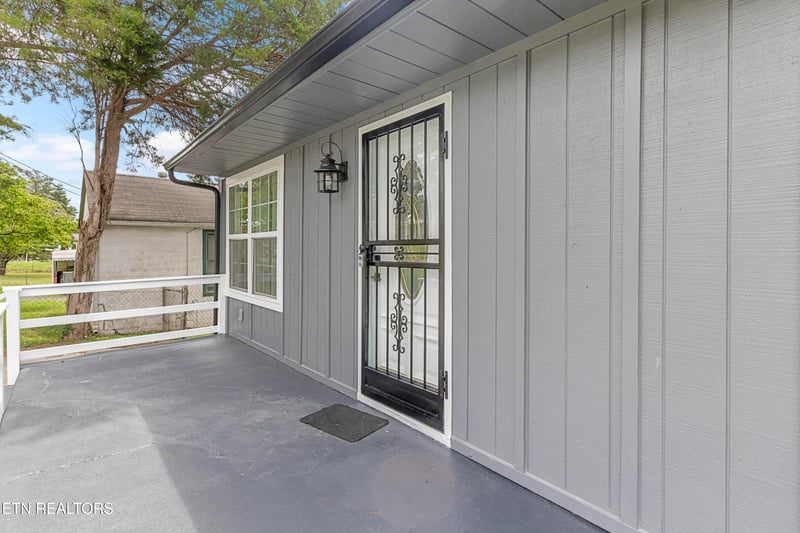 1904 Jourolman Ave, Knoxville, TN 37921