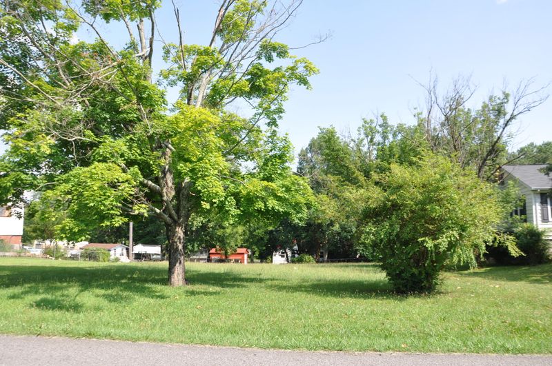 1904 Mcclain, Knoxville, TN 37912