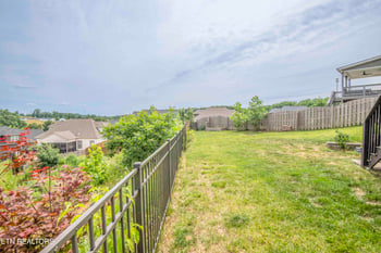 1905 Highlands Ridge Ln, Knoxville, TN 37932