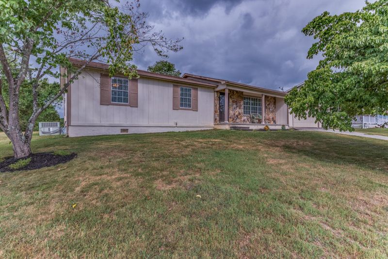 1905 Plumb Branch Rd, Knoxville, TN 37932