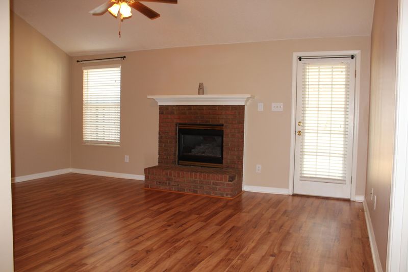 1905 Wellbridge Way, Powell, TN 37849