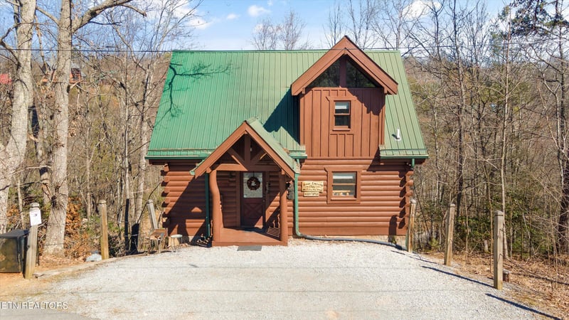 1906 Buckeye View Way, Sevierville, TN 37876
