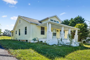 1906 E Lamar Alexander Pkwy, Maryville, TN 37801