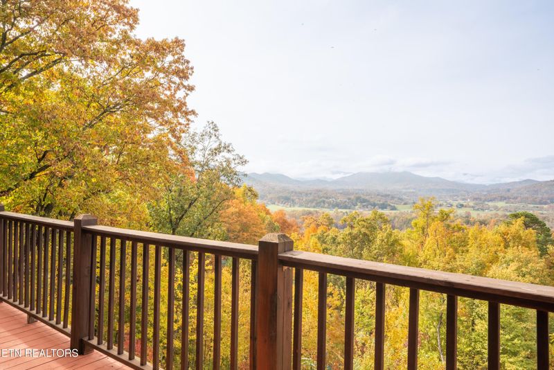 1906 Wild Iris Way, Sevierville, TN 37862