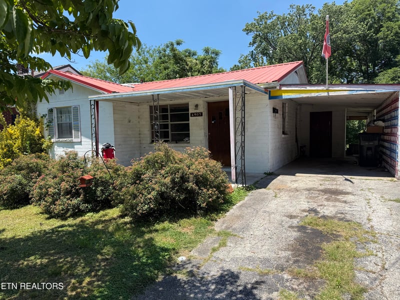 1907 Brown Ave, Knoxville, TN 37917