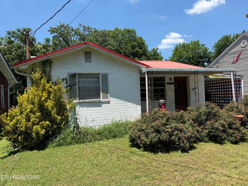 1907 Brown Ave, Knoxville, TN 37917