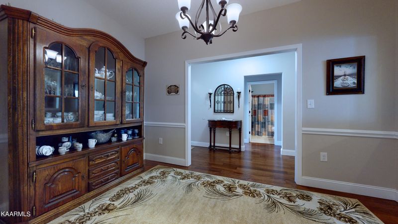 1907 Scarlett Meadows Dr, Sevierville, TN 37876