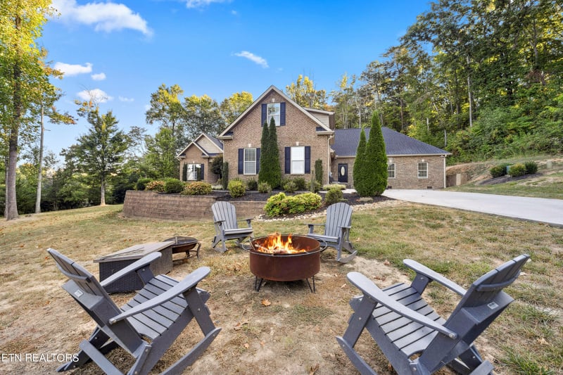 1908 Schaeffer Rd, Knoxville, TN 37932
