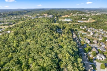 1908 Schaeffer Rd, Knoxville, TN 37932