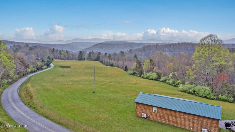 1909 Catoosa Rd, Wartburg, TN 37887
