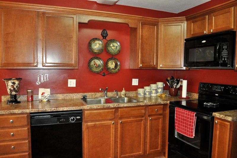 1909 River Vista Cir, Sevierville, TN 37876