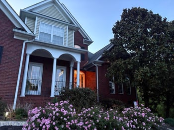 1909 Stonehaven Dr, Knoxville, TN 37938