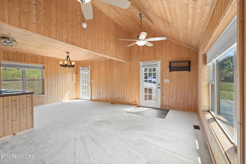 191 County Road 244, Athens, TN 37303