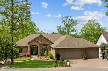 191 Markham Ln, Crossville, TN 38558