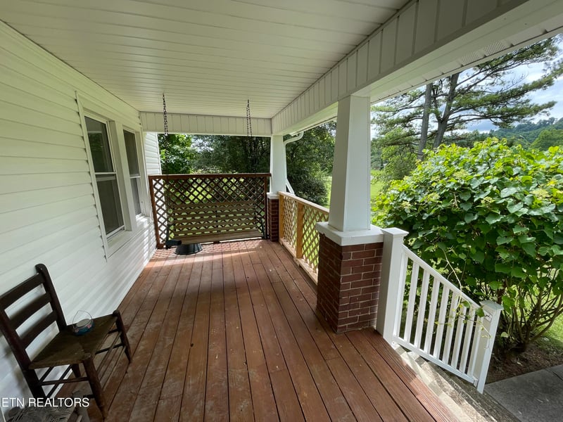 191 Walker Ford Rd, Maynardville, TN 37807