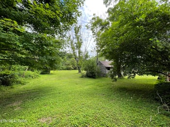 191 Walker Ford Rd, Maynardville, TN 37807