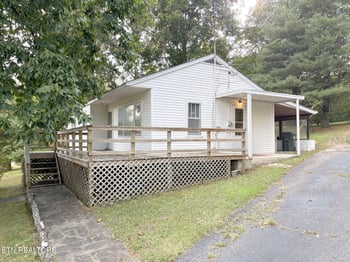 1910 Lantana Rd, Crossville, TN 38572