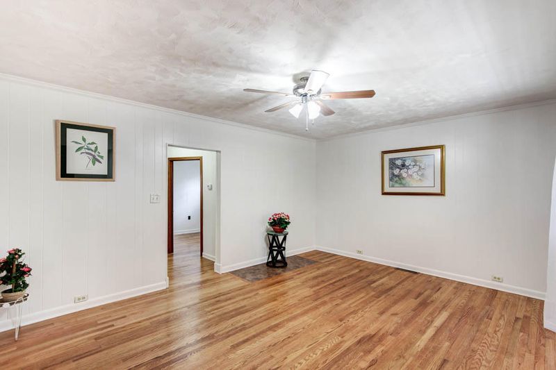 1911 NE Brown Ave, Knoxville, TN 37917