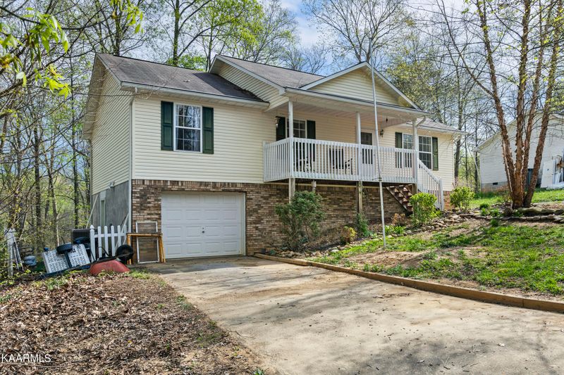 1912 Big Chiefs Skyview Dr, Sevierville, TN 37876