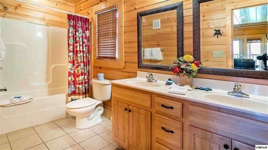 1913 Creek Overlook Way, Pigeon Forge, TN 37863