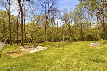 1913 Woods Creek Rd, Knoxville, TN 37924