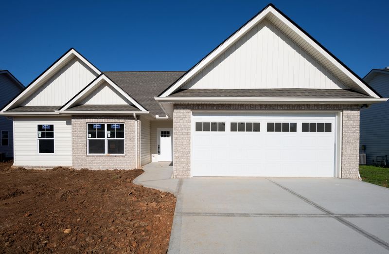 1914 River Poppy Rd, Mascot, TN 37806