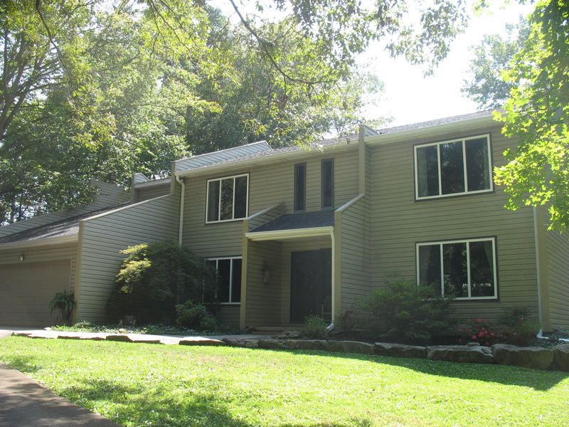 1915 Houser Rd, Knoxville, TN 37919