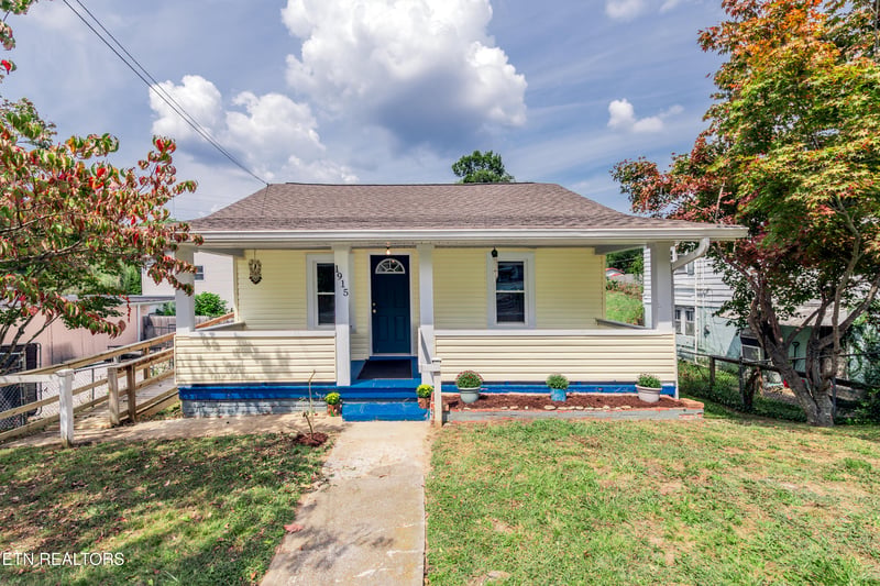 1915 Mccroskey Ave, Knoxville, TN 37917