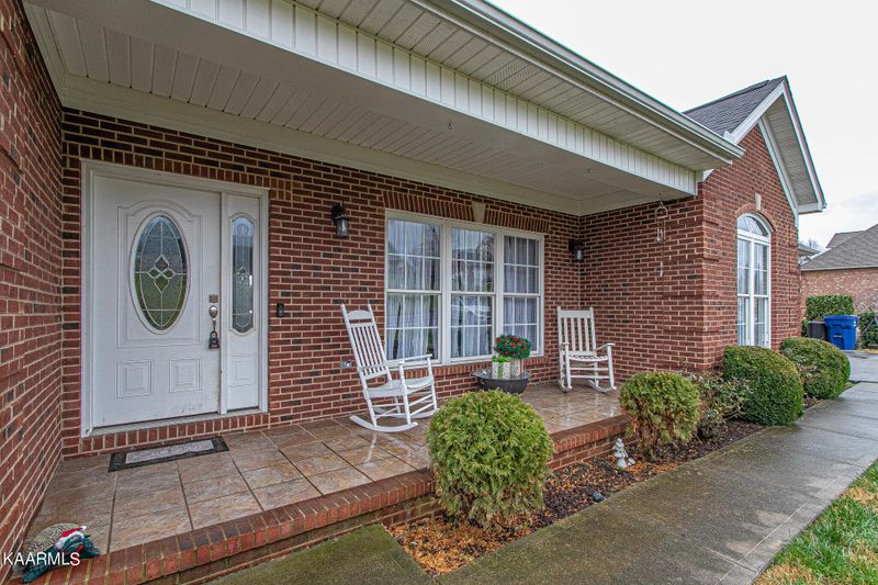 1916 Arkansas St, Seymour, TN 37865