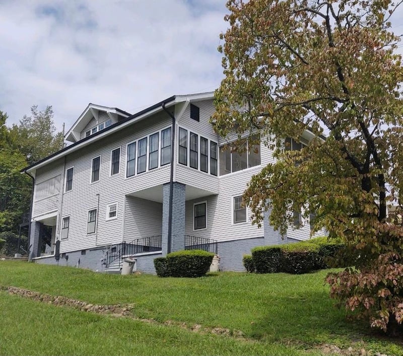 1918 Dandridge Ave, Knoxville, TN 37915