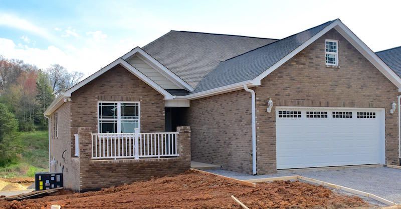 1919 Canyon Rd, Sevierville, TN 37862