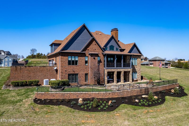 1919 Legend View Ct, Sevierville, TN 37862