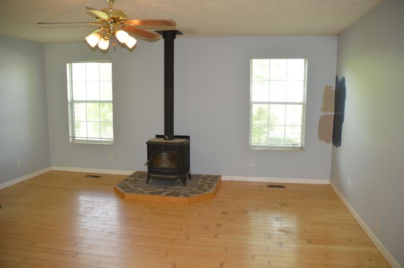 1919 Massachusetts Ave, Knoxville, TN 37921