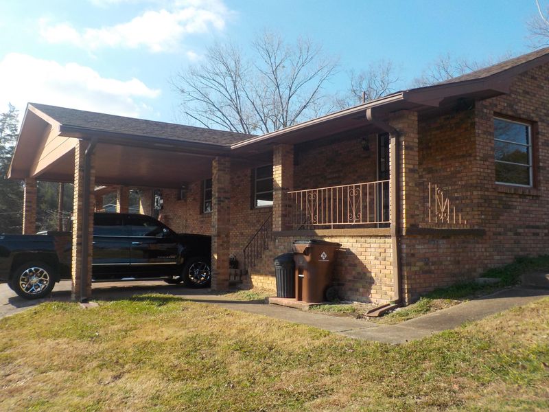 192-194 Louisiana Ave, Oak Ridge, TN 37830