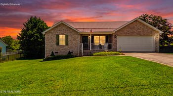 192 Acorn Dr, Corryton, TN 37721