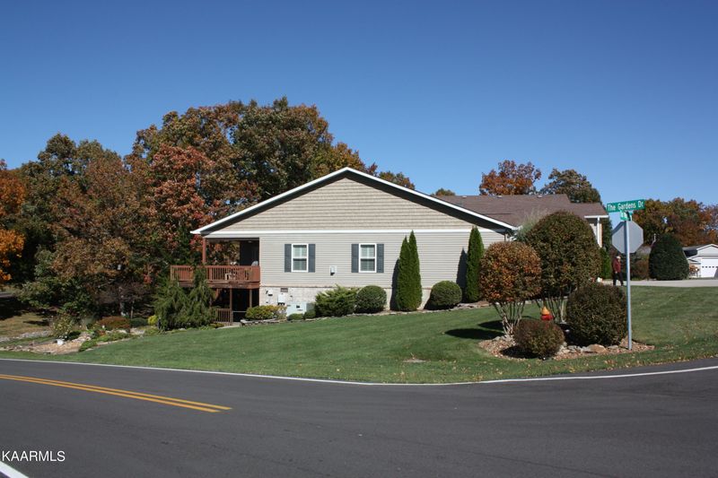 192 Our Way Loop, Crossville, TN 38555