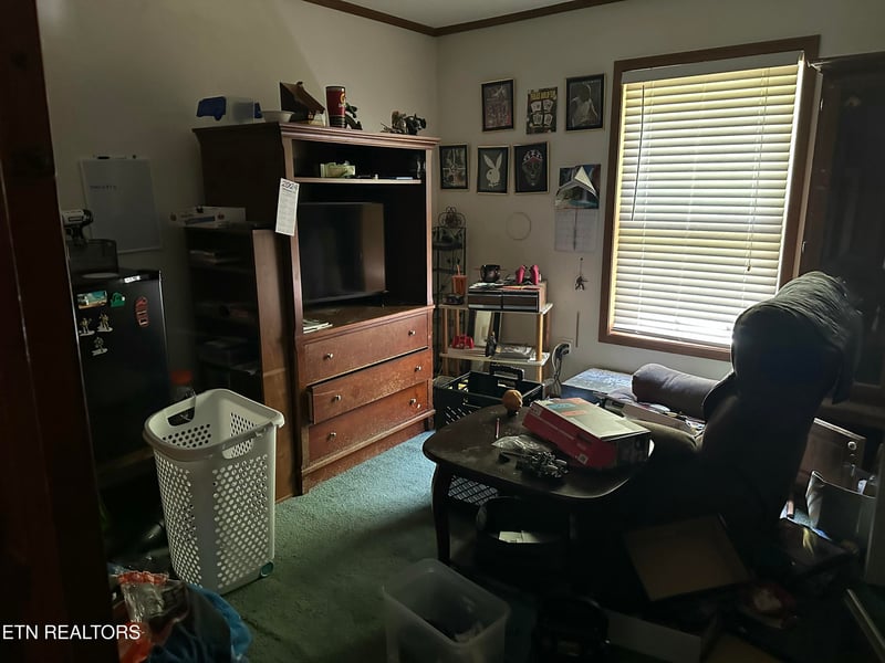 192 Rusty Blue Dr, Crossville, TN 38555