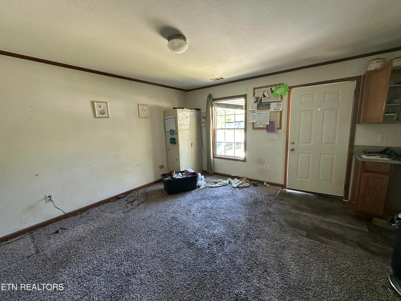 192 Rusty Blue Dr, Crossville, TN 38555