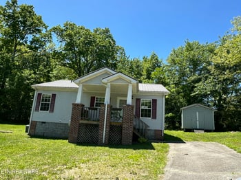 192 Rusty Blue Dr, Crossville, TN 38555