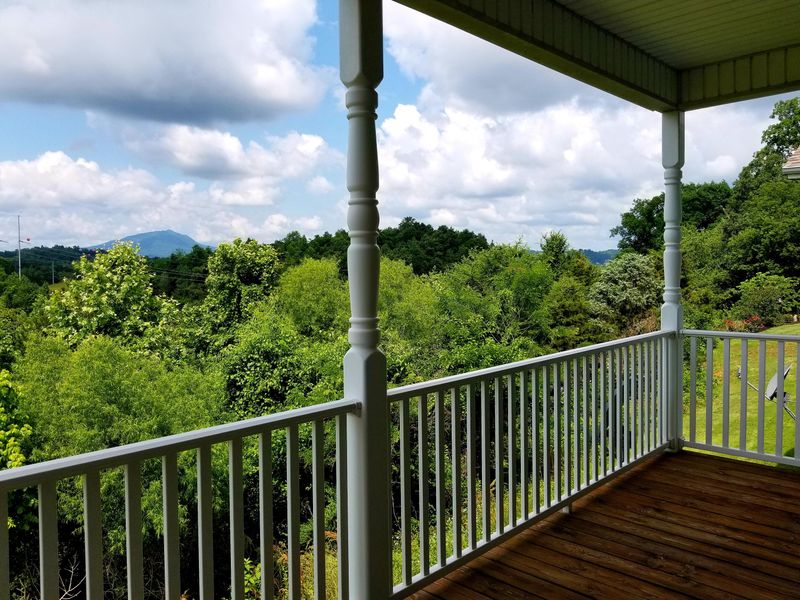 192 Victoria Ldg #192, Sevierville, TN 37862