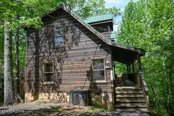 1920 Buckeye View Way, Sevierville, TN 37876