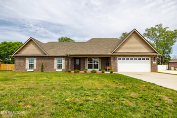 1920 Griffitts Mill Cir, Maryville, TN 37803