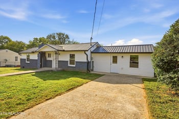 1920 Jourolman Ave, Knoxville, TN 37921