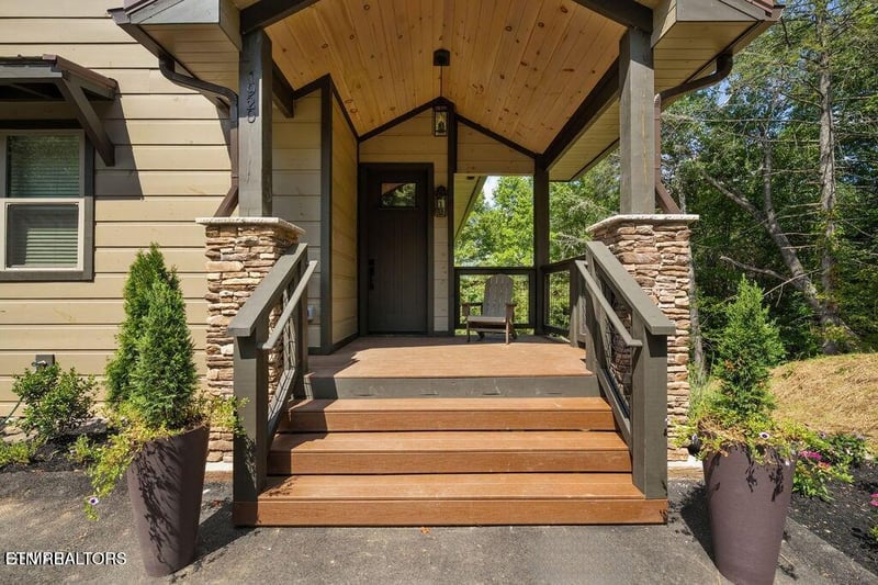 1920 Smoky Cove Rd, Sevierville, TN 37876